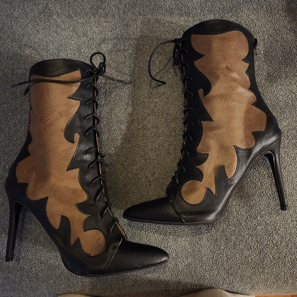 PENNY LOVES KENNY Elegant Stiletto Heel Boots Size 8.5 Black & Tan